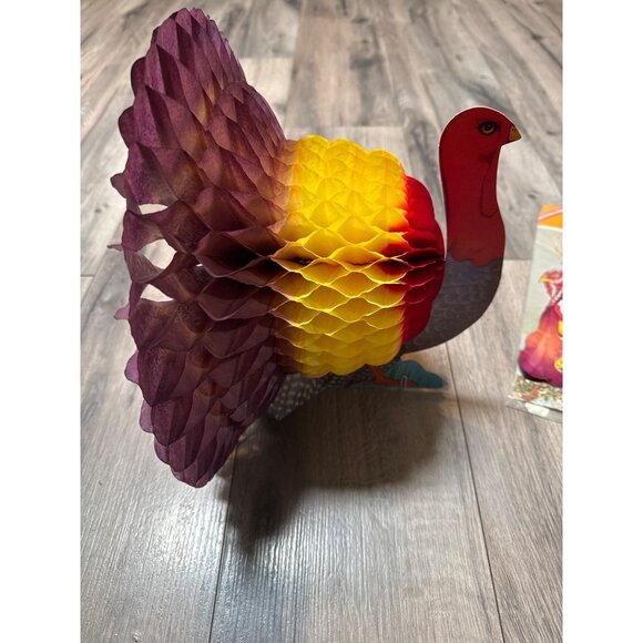 Vintage Thanksgiving Honeycomb Decorations Set - Pilgrims Corn & Turkeys By Pape - Picture 14 of 16